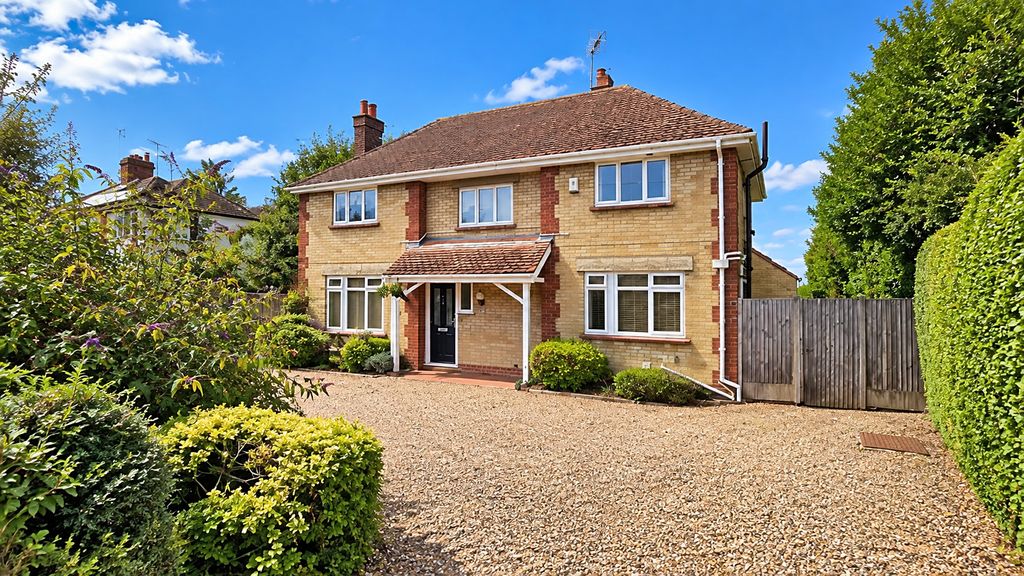 Property photo 2 of 14