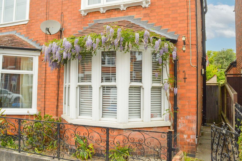 Property photo 3 of 22