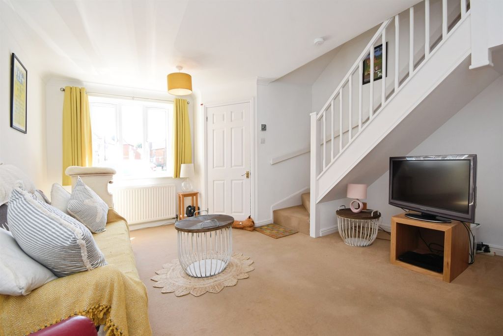 Property photo 2 of 13
