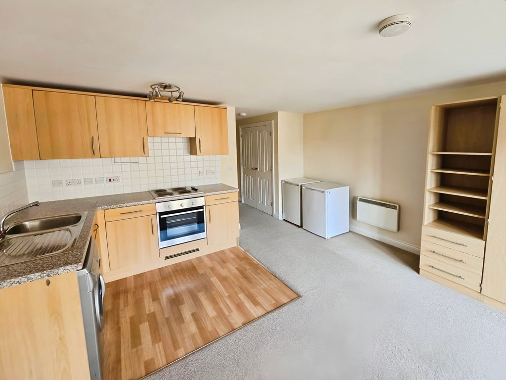 Property photo 3 of 9