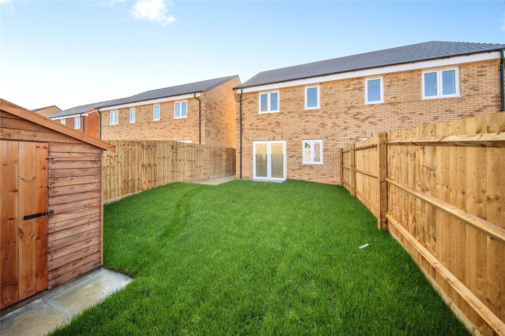 Property photo 2 of 5 Picture No. 06