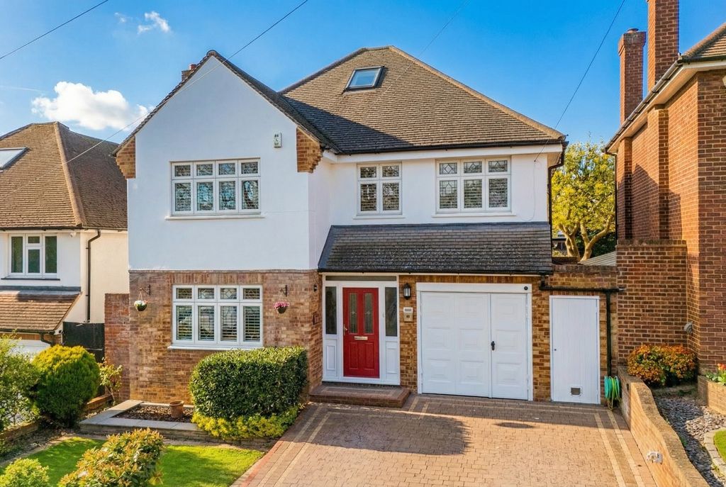 Property photo 2 of 36 4926993