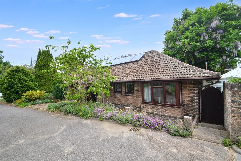 Property photo 1 of 15 (Main)