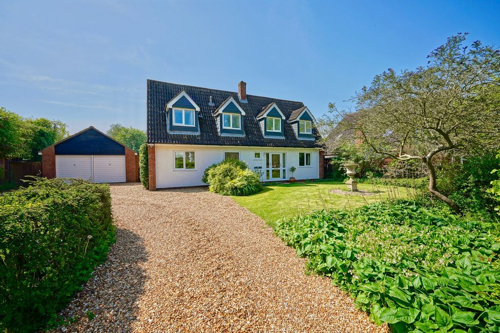 Property photo 1 of 20