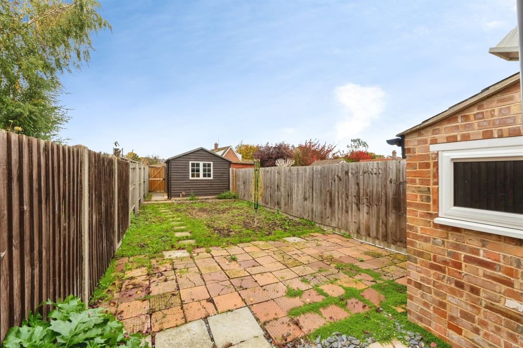 Property photo 2 of 16
