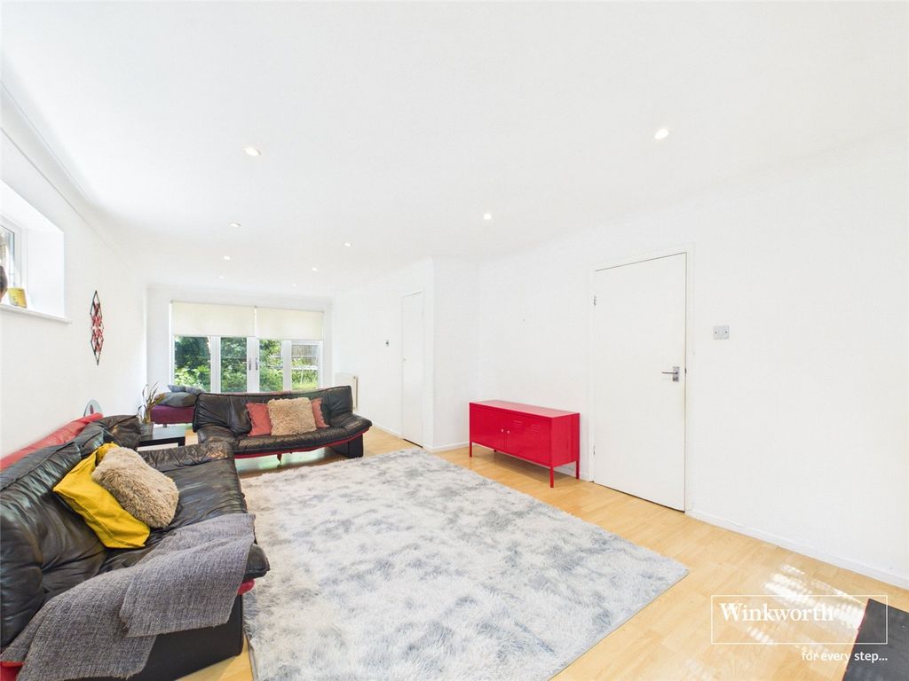 Property photo 3 of 13 Picture No. 07