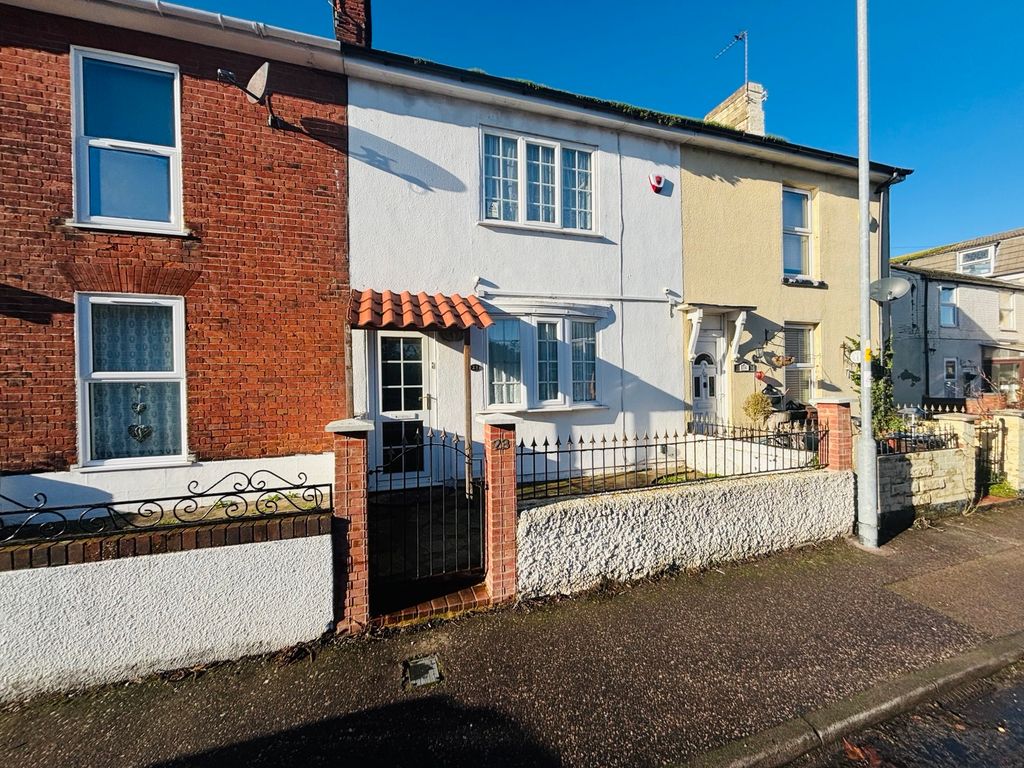 Property photo 1 of 12