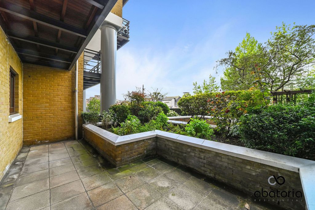 Property photo 3 of 10