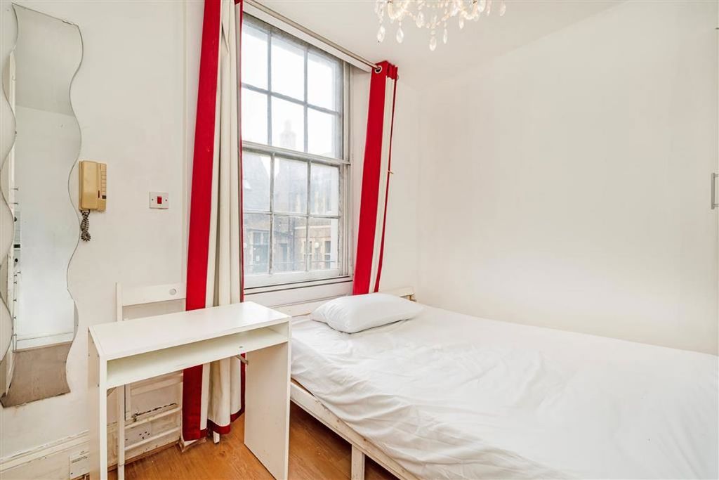 Property photo 2 of 3
