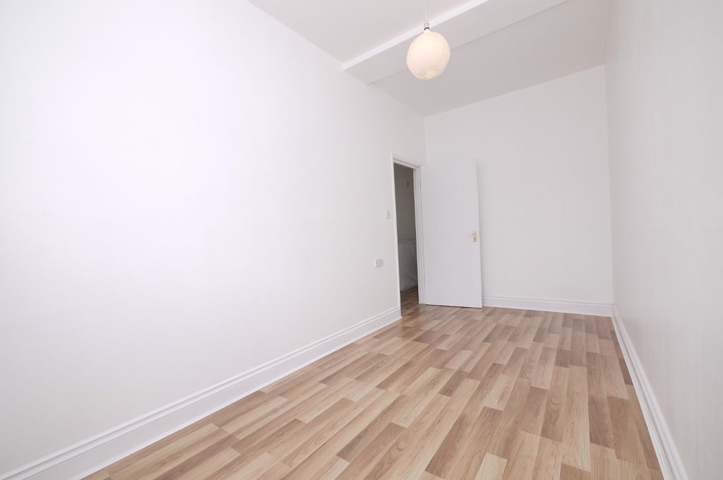 Property photo 3 of 7 5130872