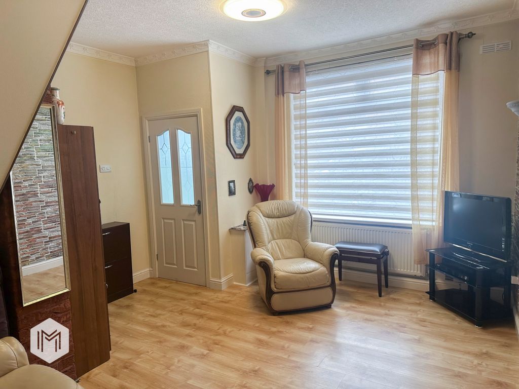 Property photo 2 of 13 Picture No. 11