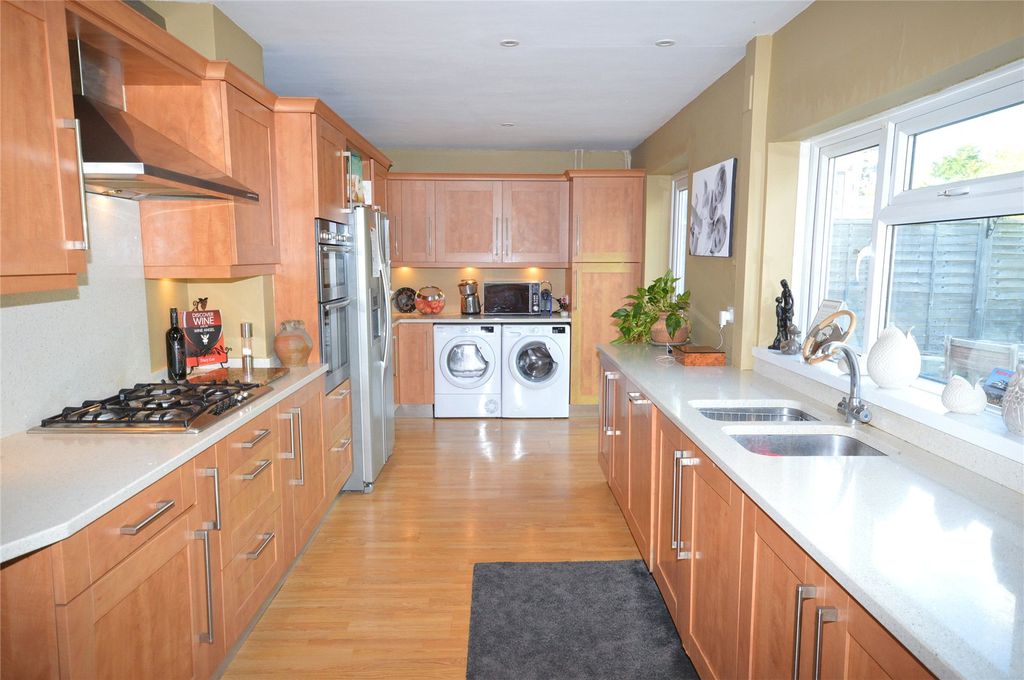 Property photo 2 of 13 Picture No. 06