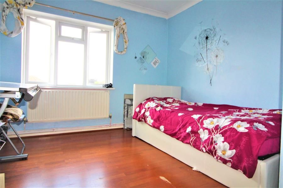 Property photo 2 of 4