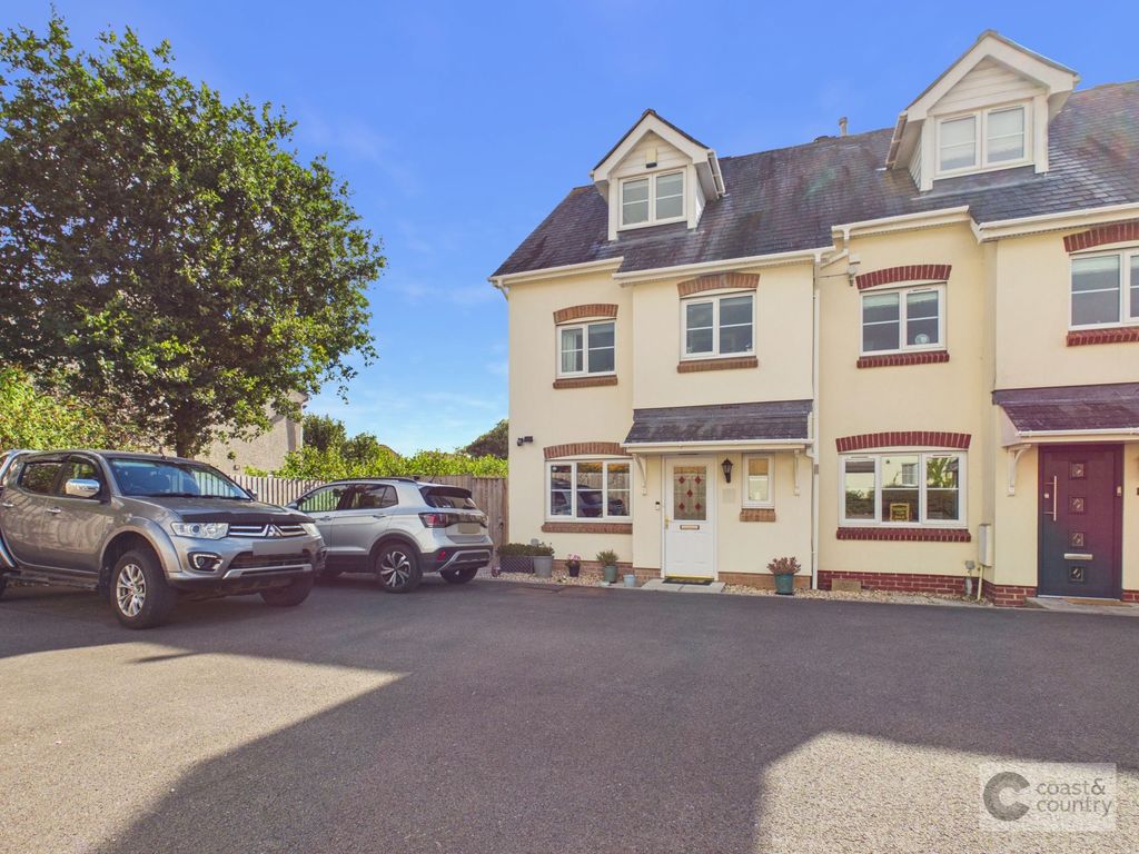 Property photo 1 of 35