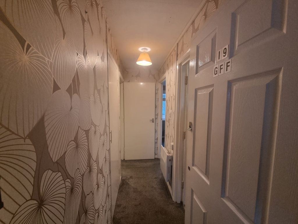 Property photo 2 of 12 Gallery