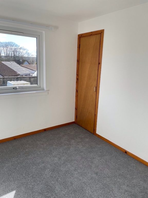 Property photo 3 of 8 Photo 3