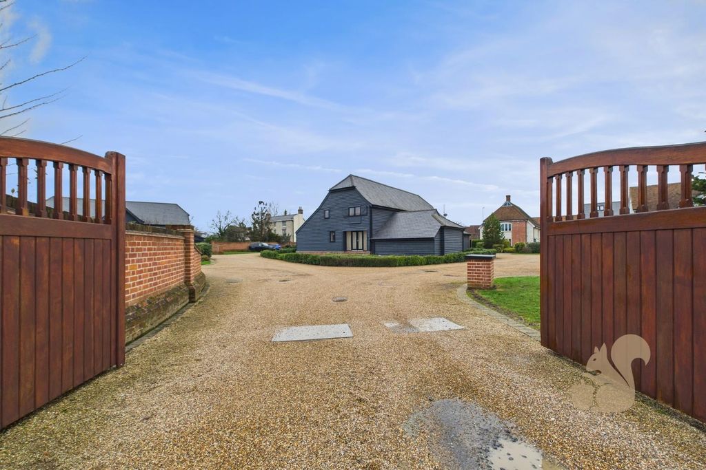 Property photo 1 of 38 Cam01814G0-Pr0052-Still033.Jpg