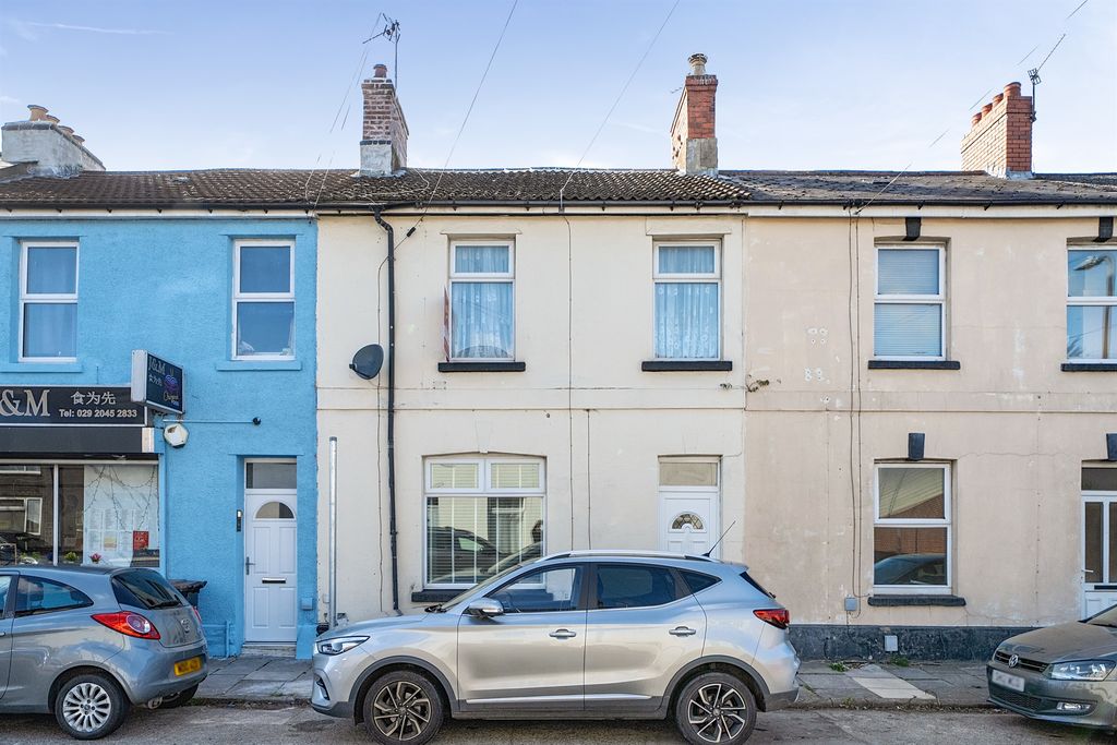 Property photo 1 of 17