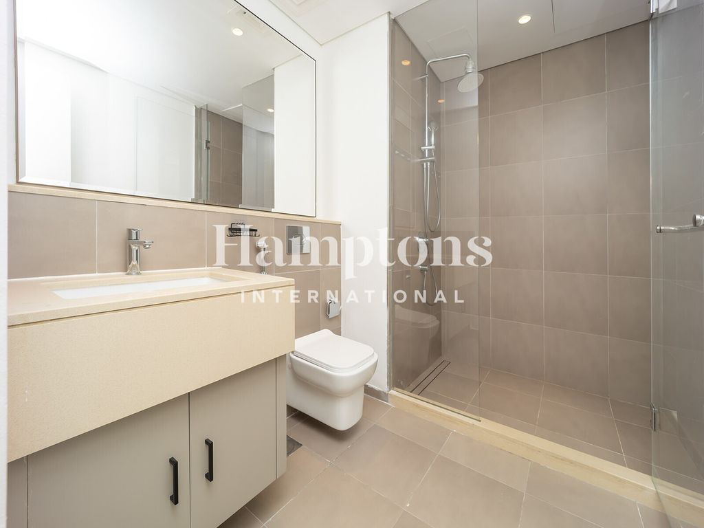 Property photo 3 of 46 Media 30