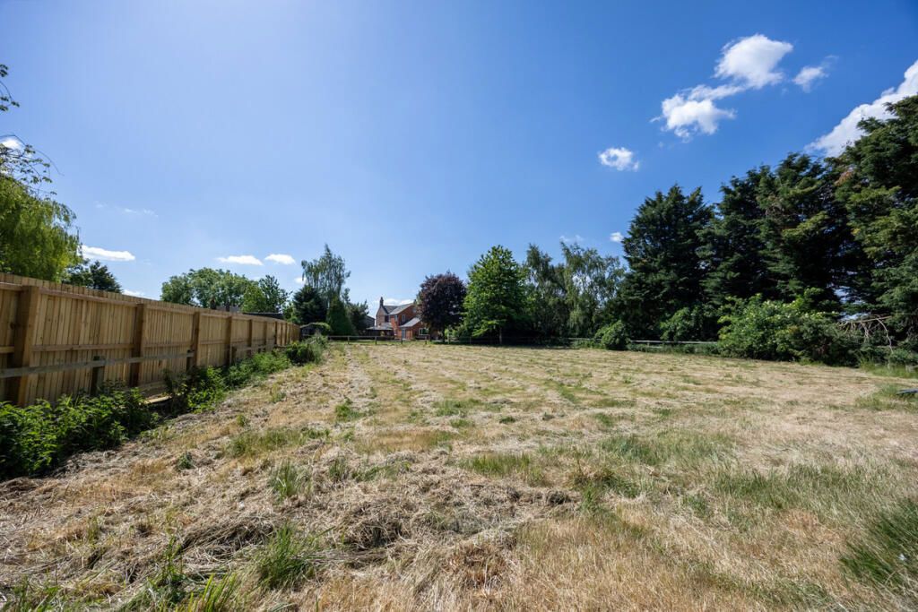 Property photo 3 of 5