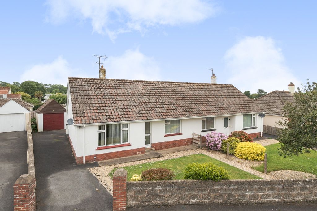 Property photo 1 of 20 1462838-2-6A0Ddd021B559-Arw