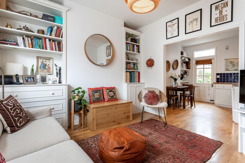 Property photo 1 of 15