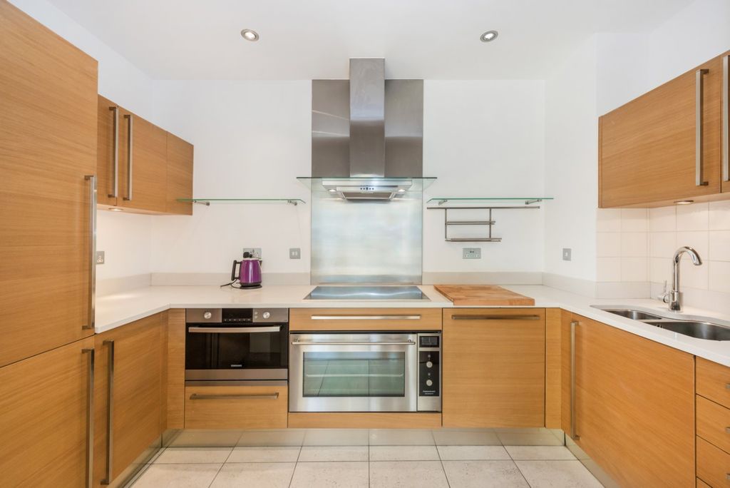 Property photo 2 of 12 Picture No. 23