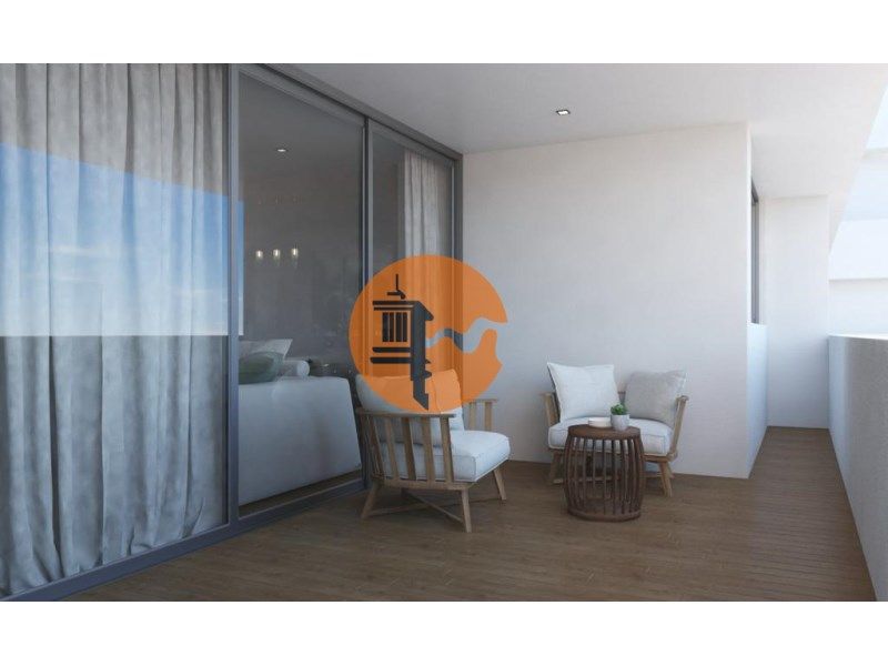 Property photo 2 of 31