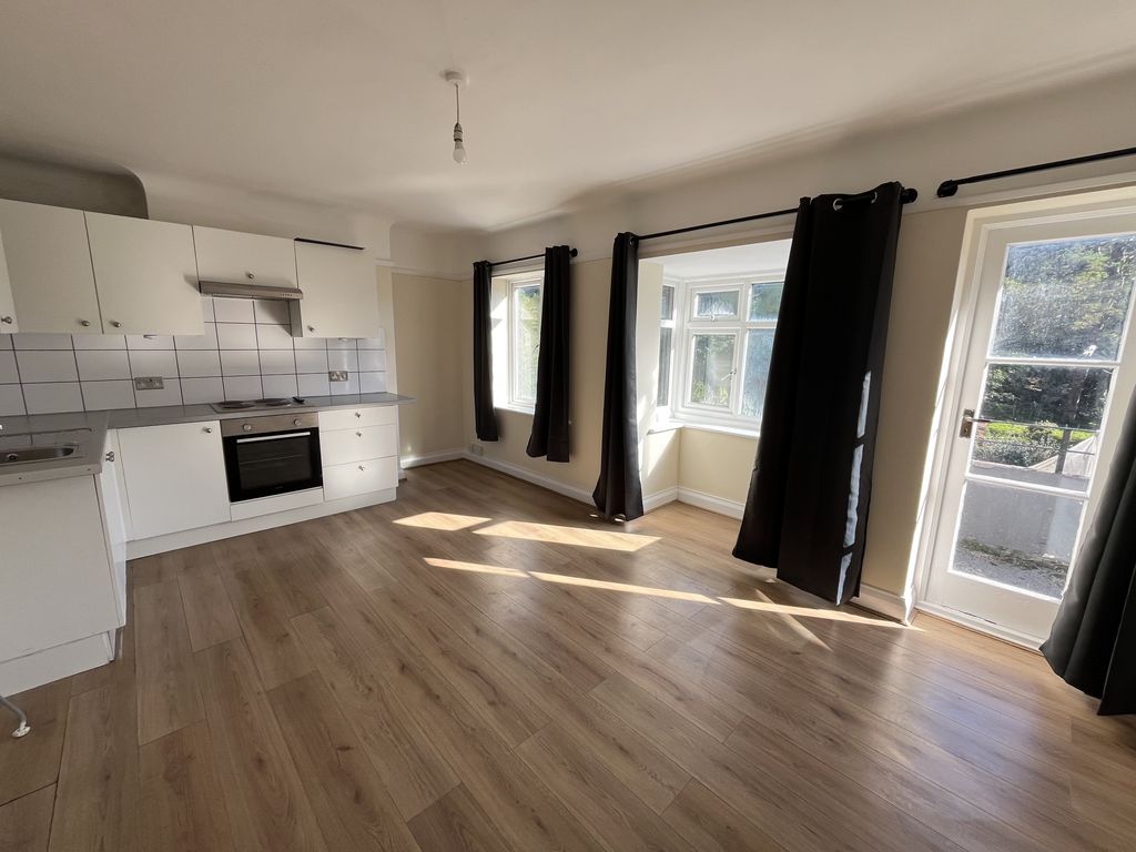Property photo 1 of 9 Img_8066
