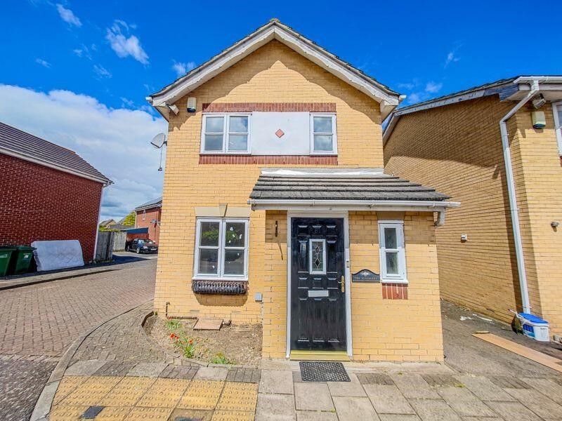 Property photo 1 of 1 61 Kentlea