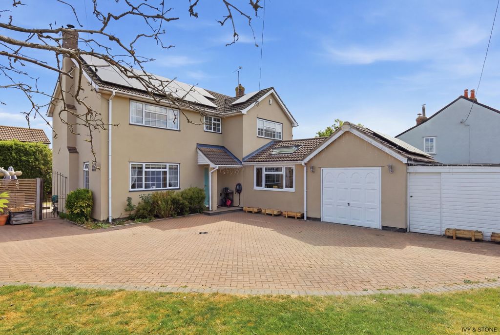 Property photo 1 of 28 5305870