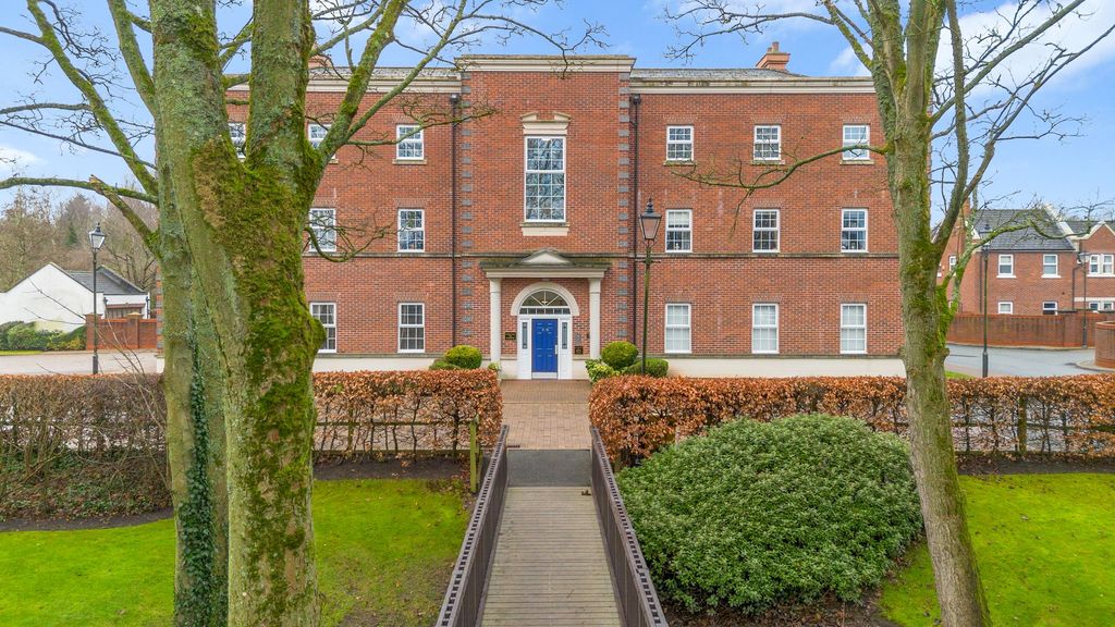 Property photo 1 of 26