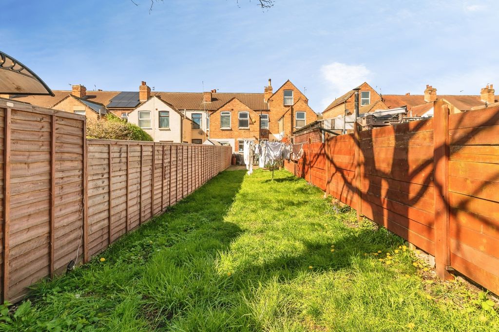 Property photo 1 of 17 Pbox-Img.Jpg