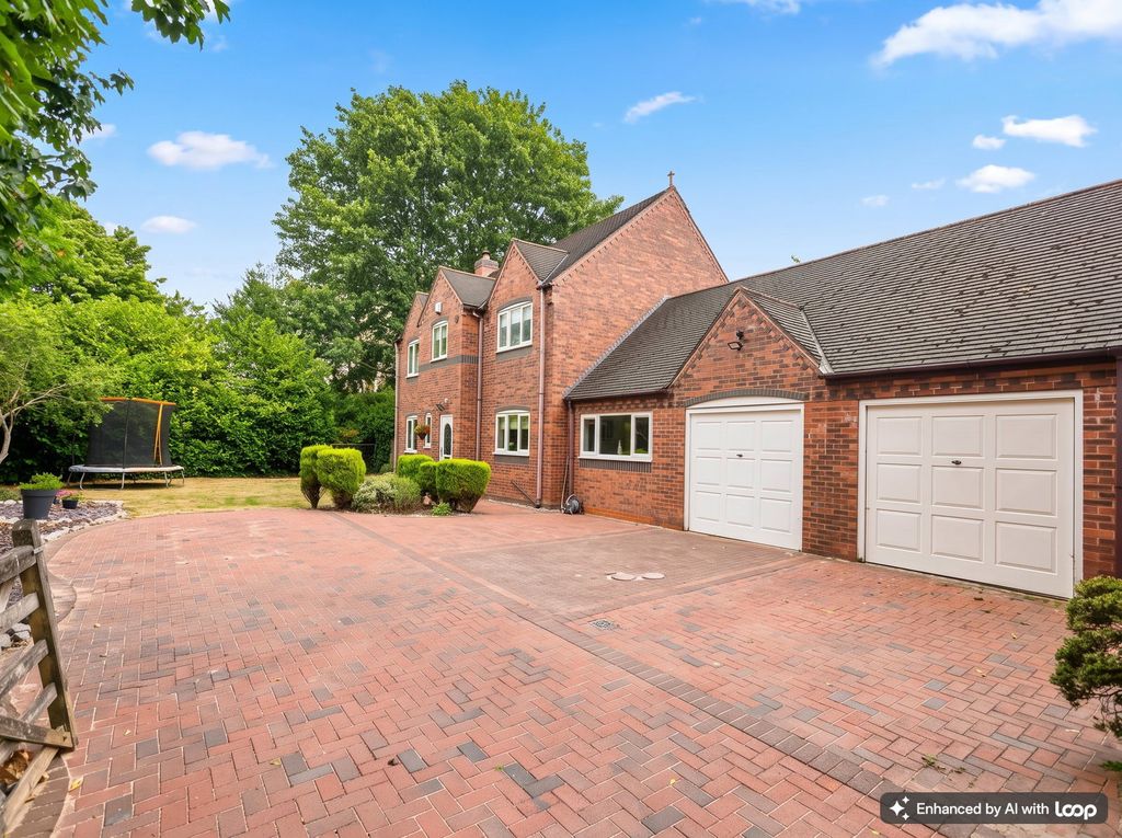 Property photo 2 of 68