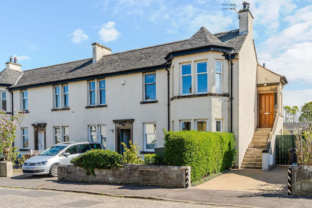 Property photo 1 of 37