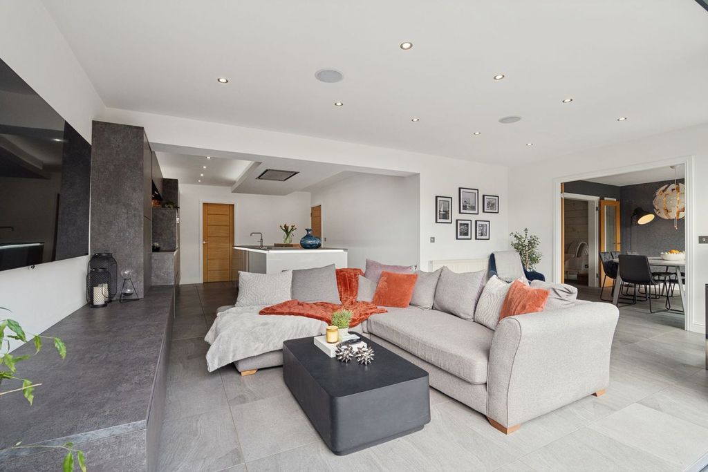 Additional image 16 of 4 bed property for saleMidton Road, Ayr KA7