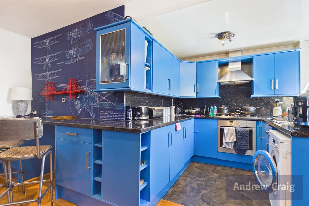 Property photo 1 of 15 (Main)