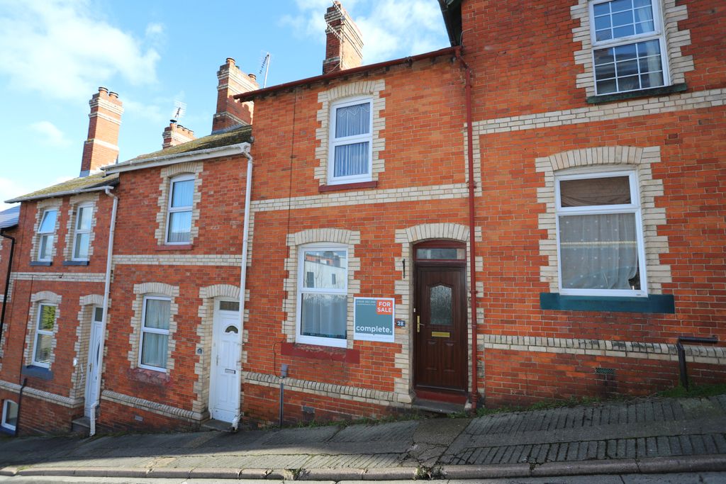 Property photo 1 of 9 Front