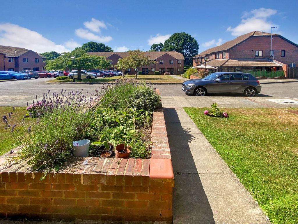 Property photo 3 of 15