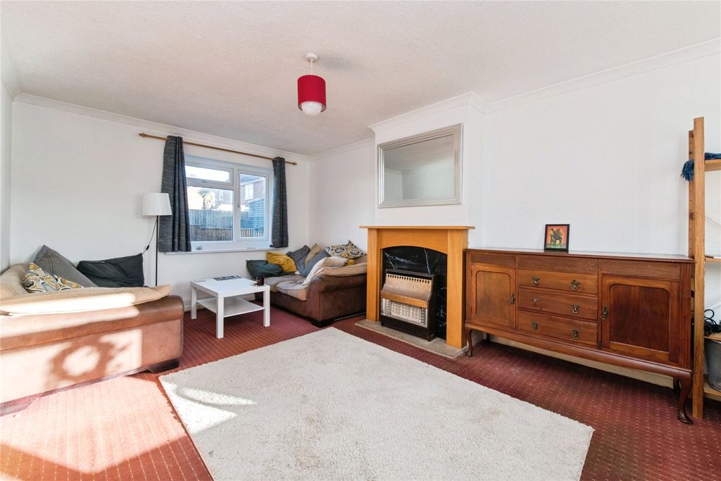 Property photo 3 of 12 Picture No. 14