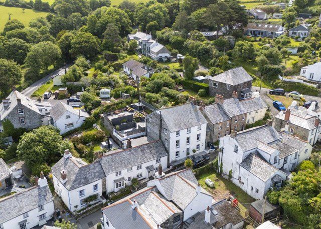 Property photo 3 of 29 Picture No. 12