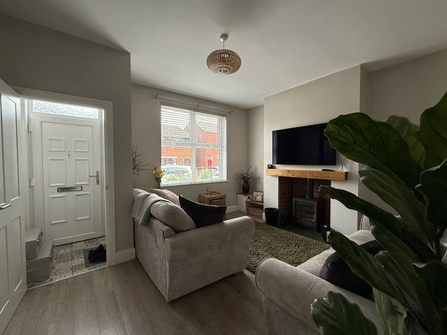 Property photo 3 of 13