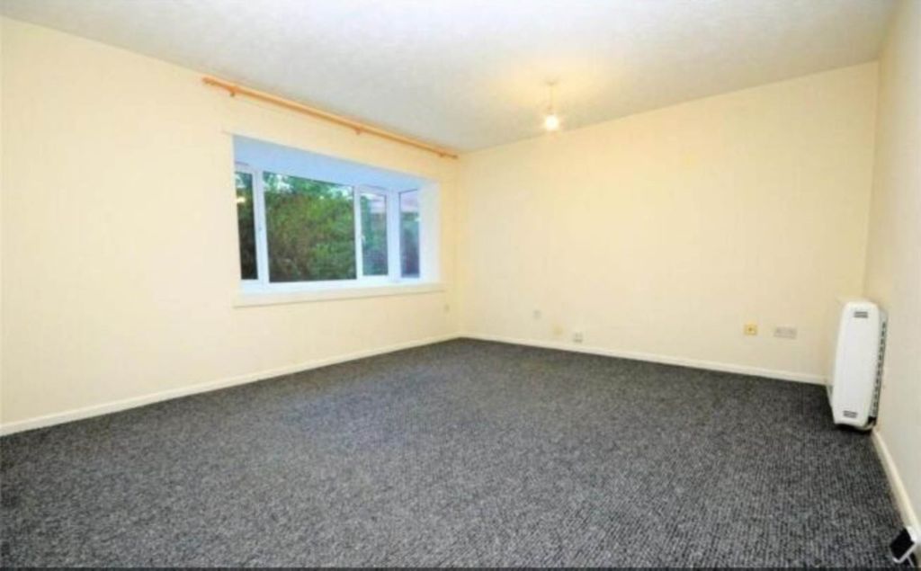 Property photo 2 of 5