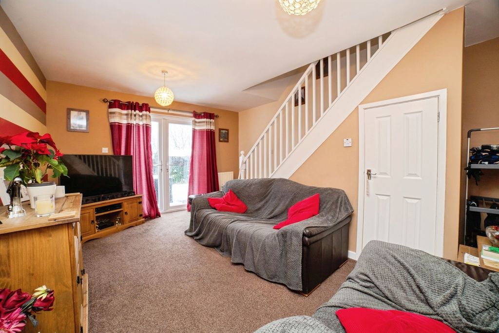 Property photo 2 of 12 Pbox-Img.Jpg