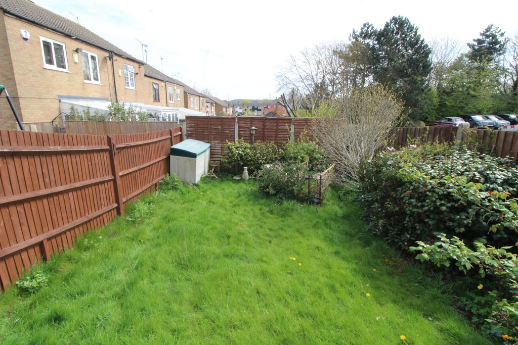 Property photo 3 of 21