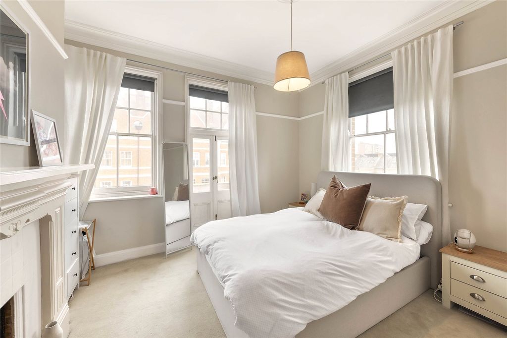 Property photo 3 of 7 Picture No. 04