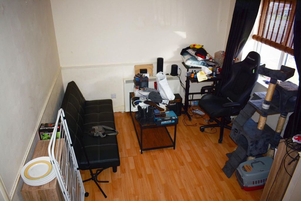 Property photo 2 of 4 Lounge