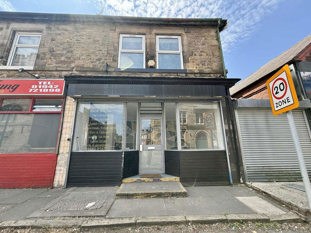 Property photo 1 of 8