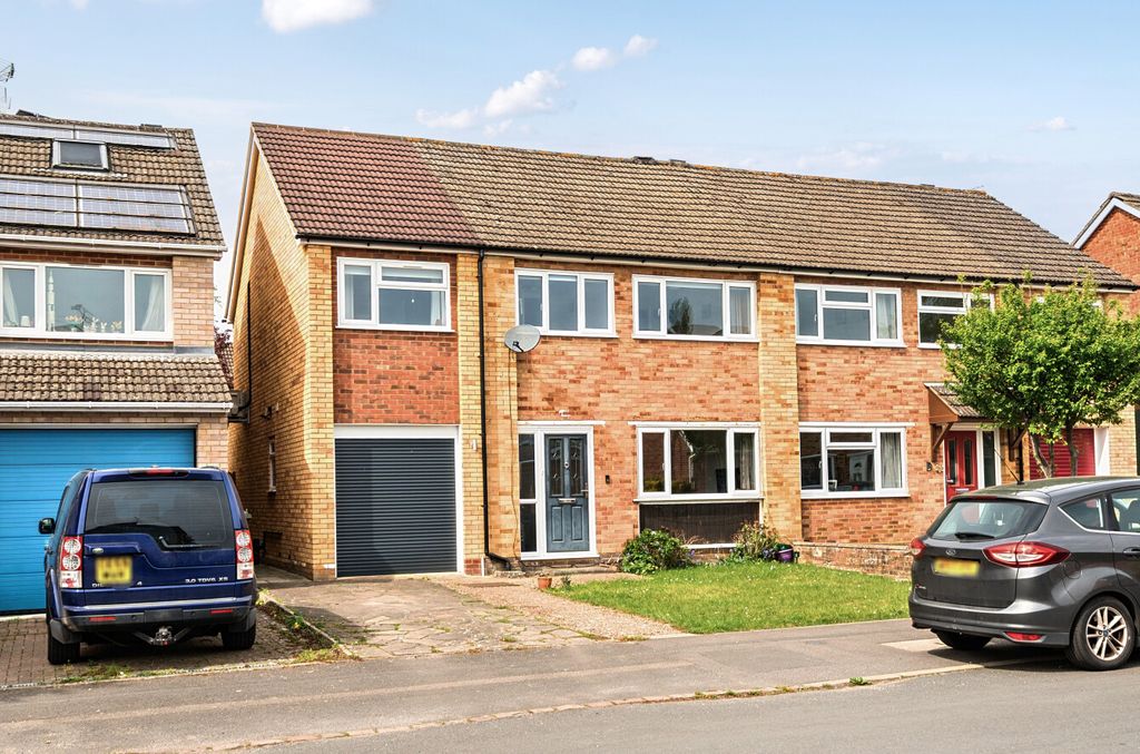 Property photo 1 of 18 1432544-2-69d790E...