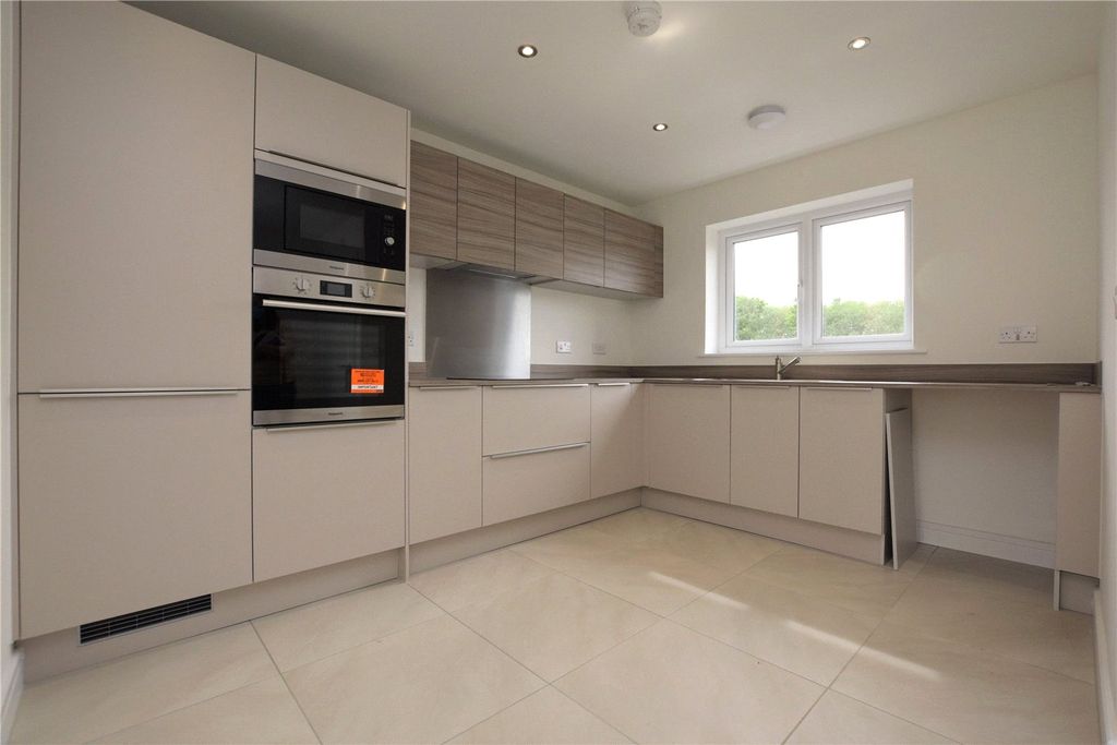 Property photo 3 of 13 Picture No. 04